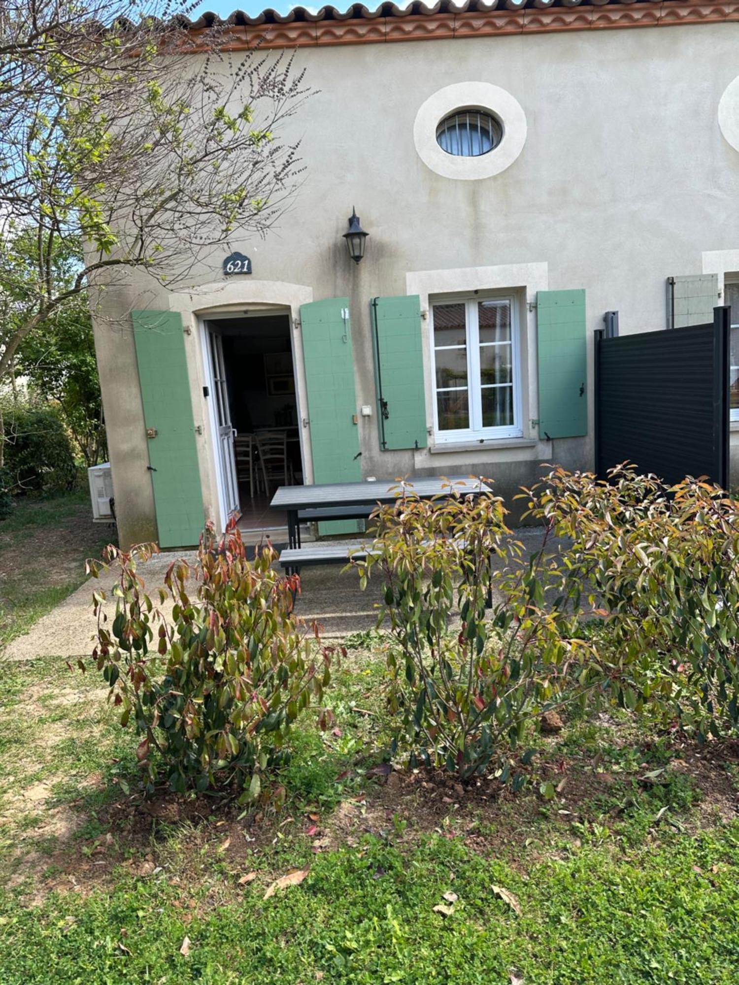 Maison Vacances Climatisee A 20 Minutes De La Mer Gallargues-le-Montueux Exterior foto